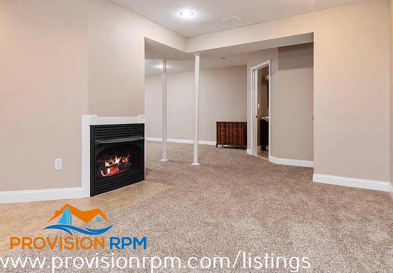 618 Cypress Ln — Photo 28