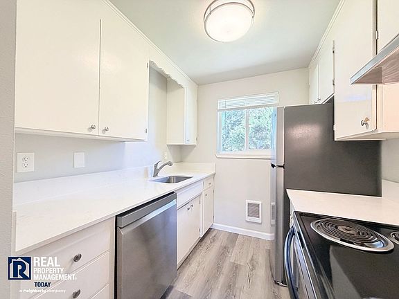 5th image of 116 173rd St S #7