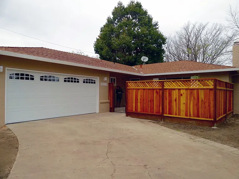 1395 Olympus Dr — Photo 1