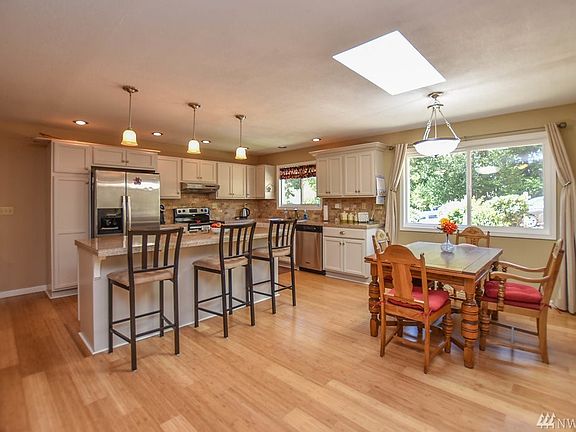 5th image of 148 Monticello Dr
