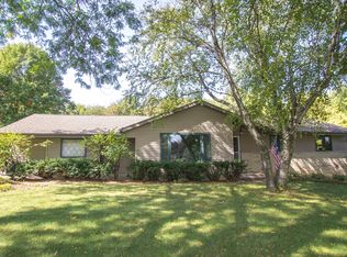 3033 Sunrise Dr, Hubertus, WI 53033