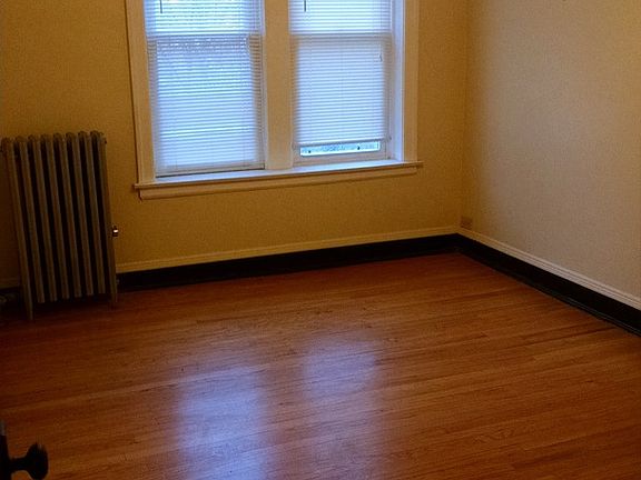 4th image of 4844-4850 W Henderson St #4844-3S