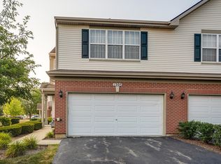 1305 W Black Wolf Rd, Round Lake, IL 60073