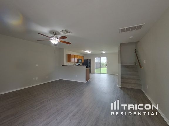 2nd image of 7822 Galleon Field Ln