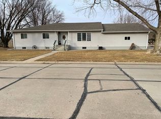 463 G St, Hampton, NE 68843