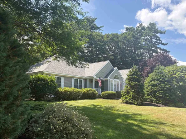 10 Hayden Circle, Hampton, NH 03842
