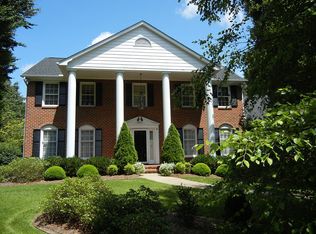 2017 Ashburn Ln, Clemmons, NC 27012