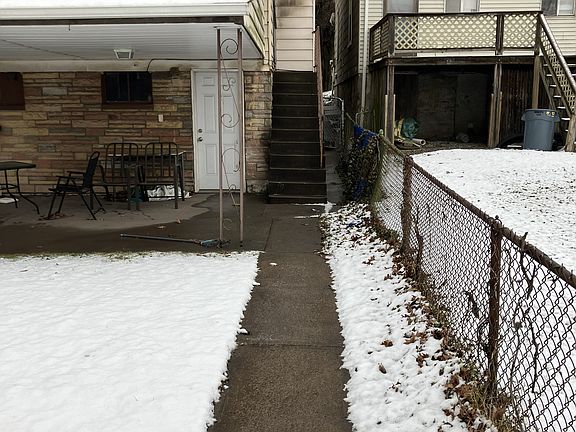 Backyard walkway