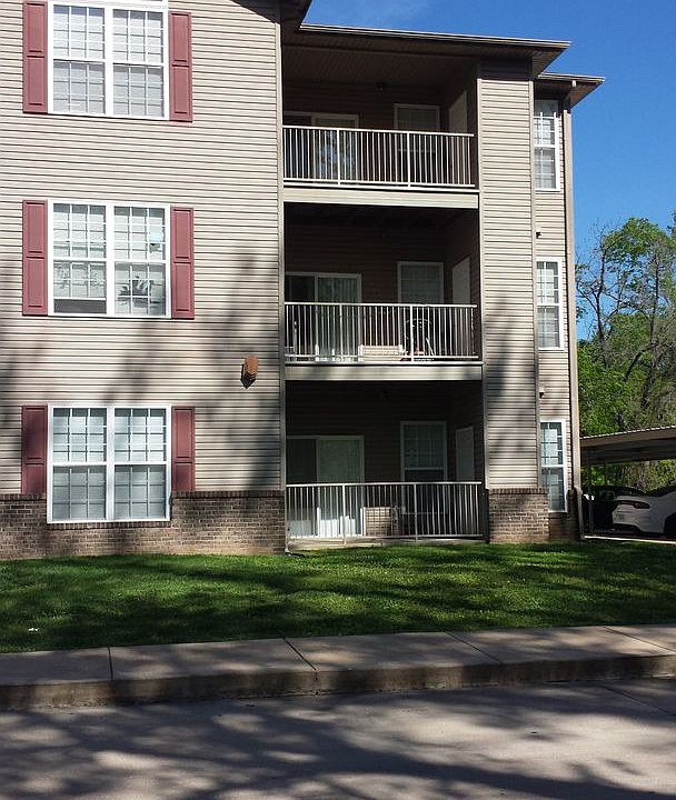1st image of 8011 Valle Creek Pkwy Unit 104