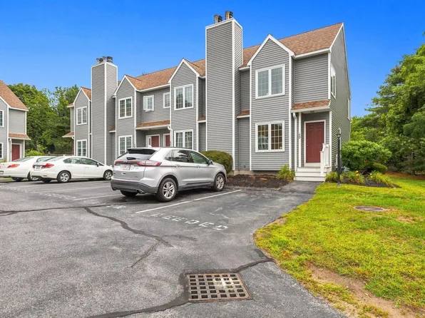 128 Parker St APT 4D, Acton, MA 01720