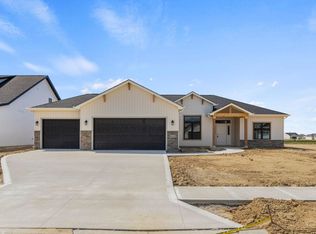 4843 Silverstone Psge, Fort Wayne, IN 46818