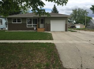 1103 Blaine St, Norfolk, NE 68701