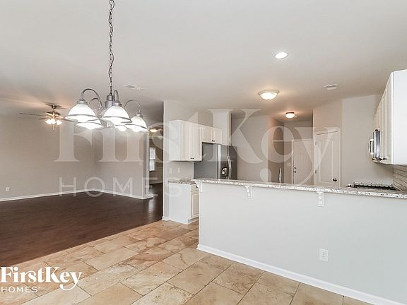 5th image of 200 Mirramont St