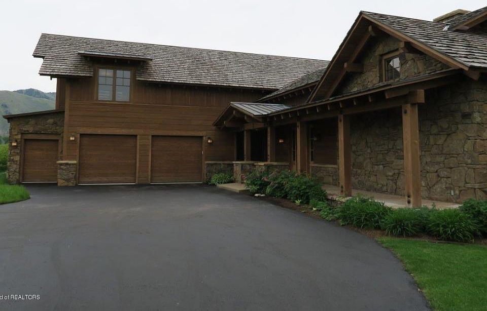 1st image of 2720 W Marsh Hawk Ln
