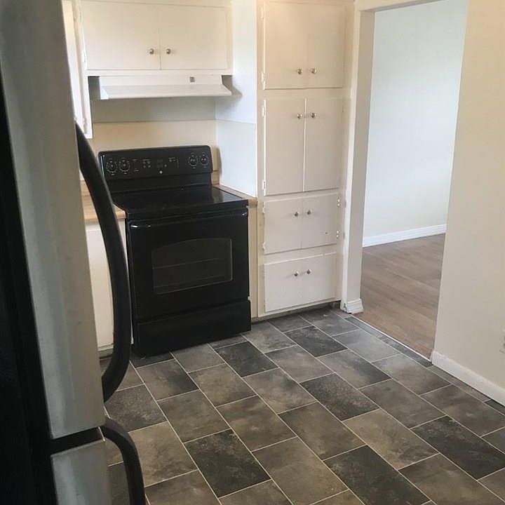 2nd image of 7009 Chandler Hills Dr