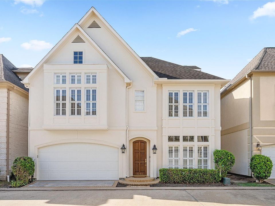 1st image of 3211 S Pemberton Circle Dr