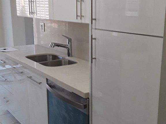 2nd image of 290 174th St APT 1017