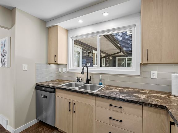 2nd image of 3522 42nd St NW