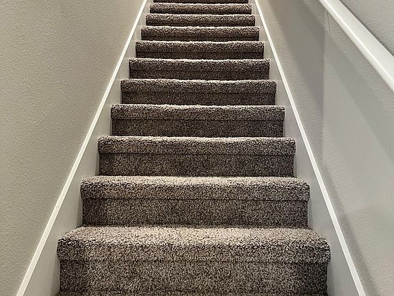 4th image of 2068 Milkweed St