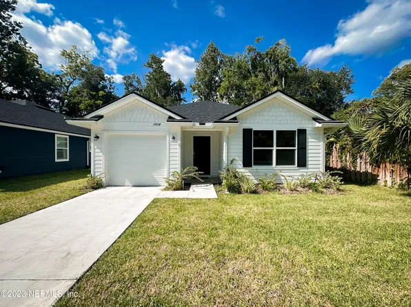 1512 CARR Street, Palatka, FL 32177