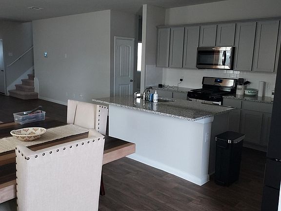 4th image of 170 Coralbean Dr