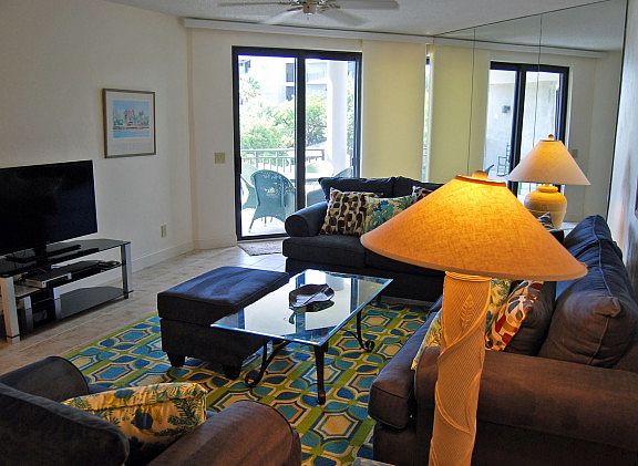 3rd image of 1800 Atlantic Blvd APT 228C