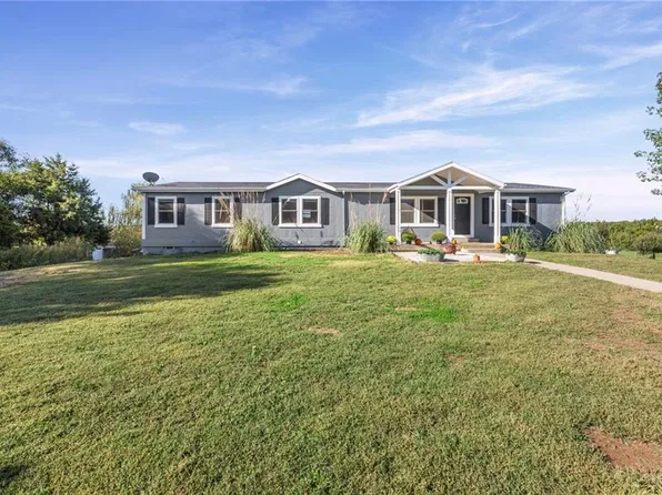 39340 Indianapolis Rd, Lane, KS 66042