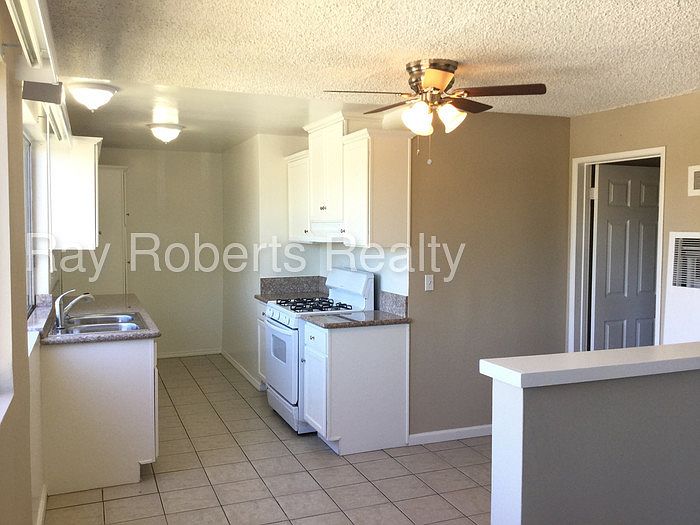 1st image of 932 N Alameda Ave APT K