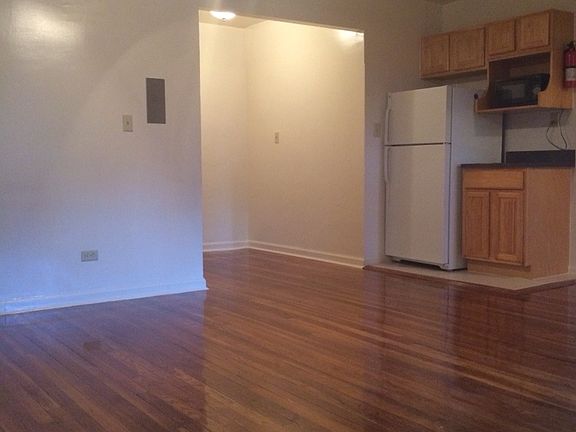 2nd image of 8825 148th St APT 4O