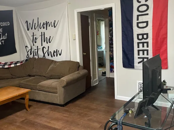 825 Glen Ter, Chester, PA 19013