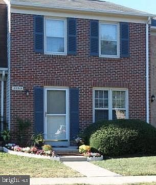 1st image of 22319 Mayfield Sq