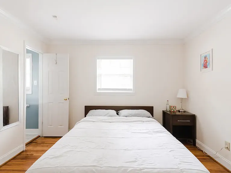 1700 Van Buren Ave #3 — Photo 10