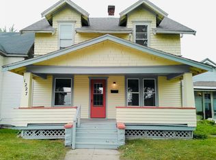 1227 Napier St, South Bend, IN 46601