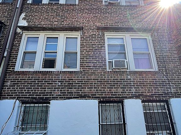 2nd image of 4130 56th St