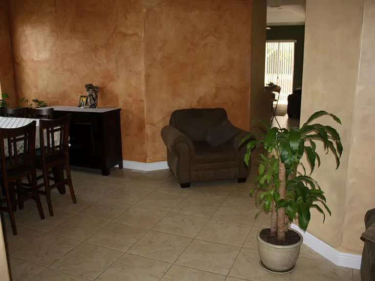 2145 NW 3rd Ct — Photo 7