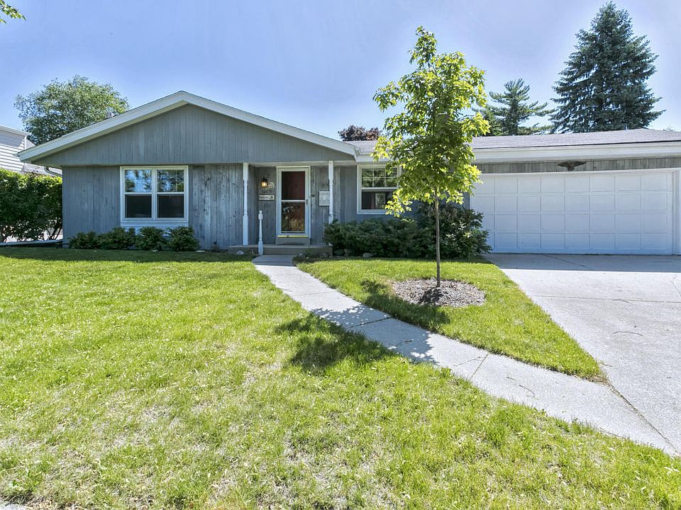 1st image of W67N804 Evergreen Blvd