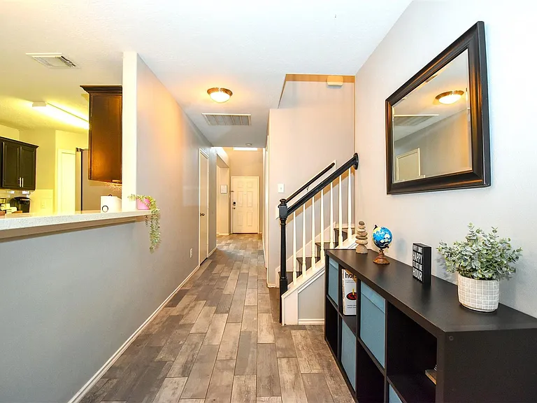 11007 Shumard Oak Ct — Photo 6