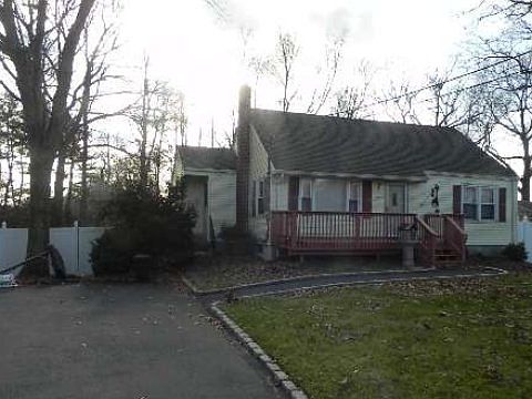 1st image of 150 Lou Ave