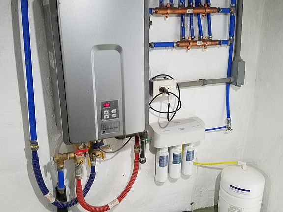 Continuous flow hot water