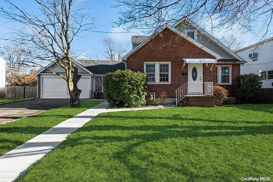 1st image of 28 Fieldston Street