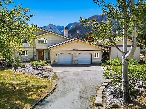 2nd image of 10735 Titus Road