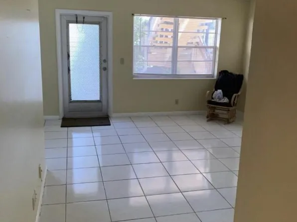 74 Sheffield D #D, West Palm Beach, FL 33417