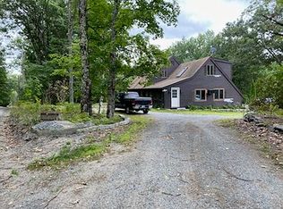 264 Burpee Hill Rd, Grantham, NH 03753