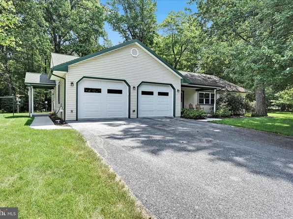 569 Texter Mountain Rd, Robesonia, PA 19551