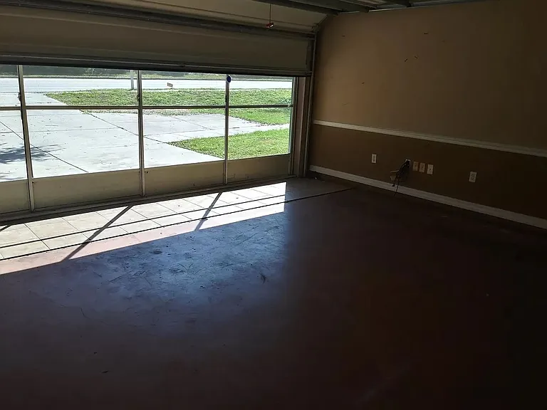 14169 Spring Hill Dr — Photo 22