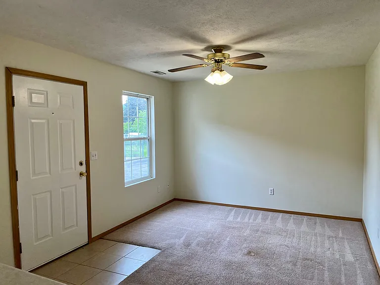 708 Arcadia Dr #3 — Photo 7