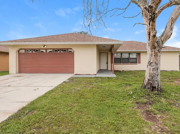 704 Maderia Ct, Kissimmee, FL 34758