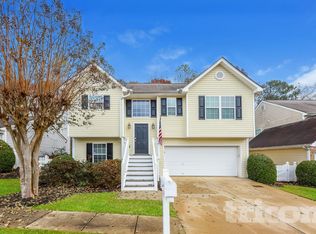299 Greystone Cir, Hiram, GA 30141