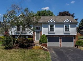 511 Sarah Dr, Cranberry Township, PA 16066