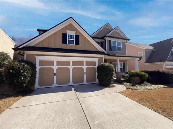 2120 Village Green Dr, Fairburn, GA 30213